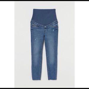 Maternity jeans size 10